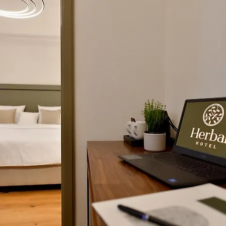 Otel Herbal 3*