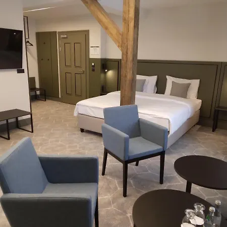 Herbal Hotel 3*