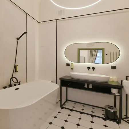 Herbal Hotel 3*