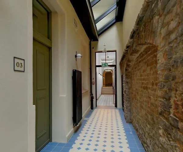 Отель Herbal 3*